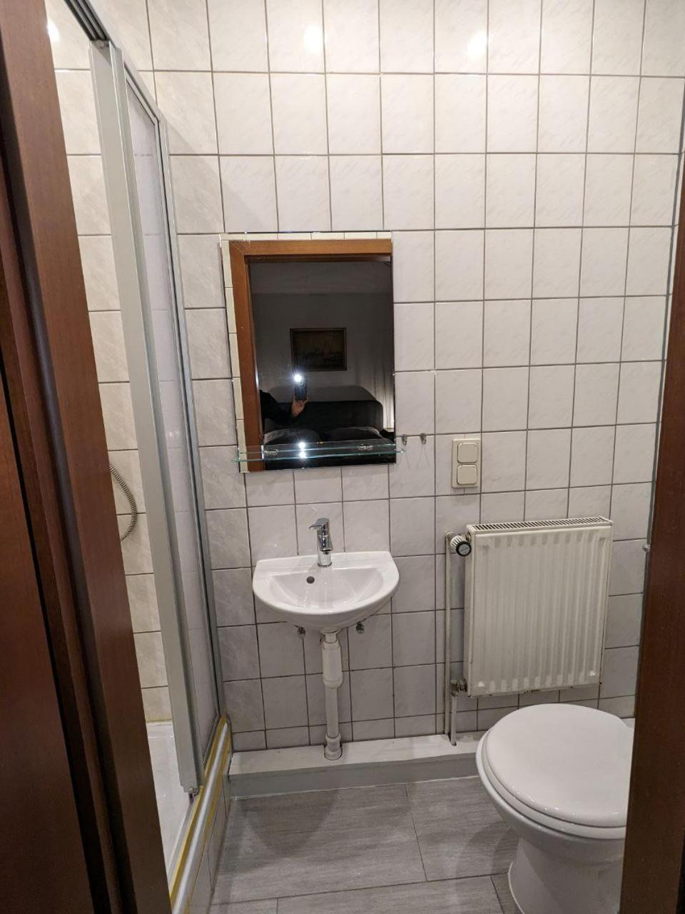 Gasthaus "Zum Goldenen Ross" Uhlstadt-Kirchhasel Luaran gambar
